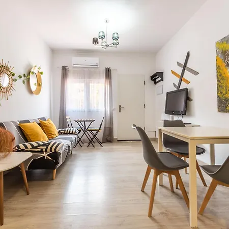 Apartment Centro L-ll *